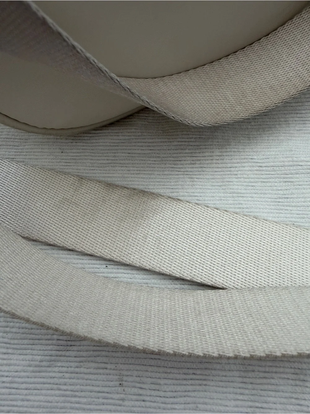 Lululemon City Essentials mini shoulder bag
